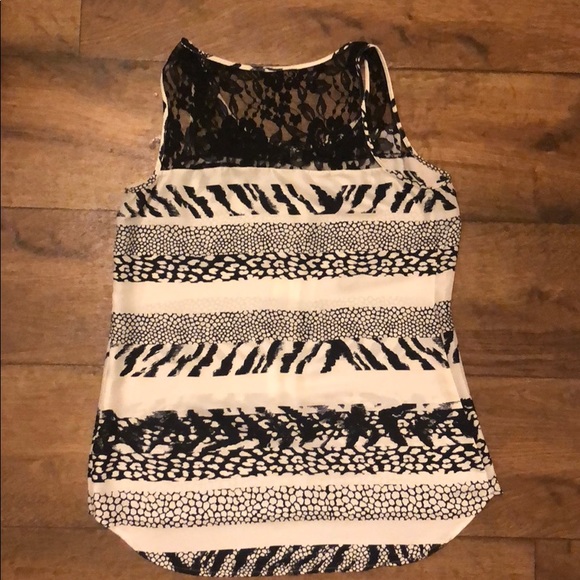 Express tank top. Size S - Picture 2 of 3